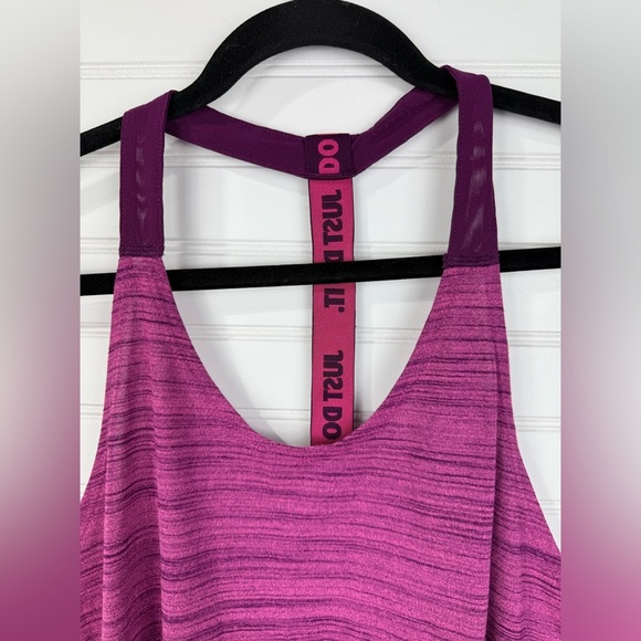Nike women’s T-back purple marle running athletic workout tank. Size small - Picture 3 of 7